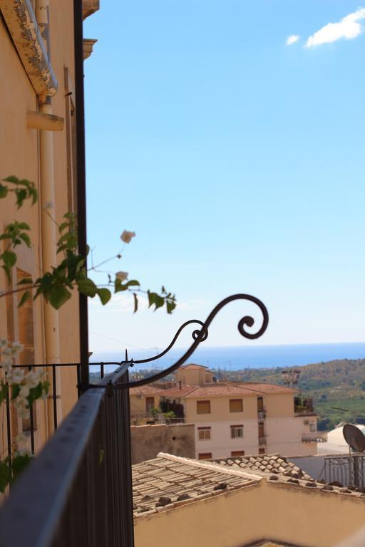 Melodia3 Suites Noto Eksteriør bilde
